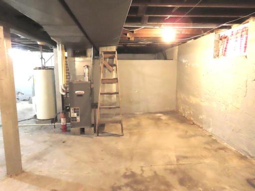 320 basement.jpg
