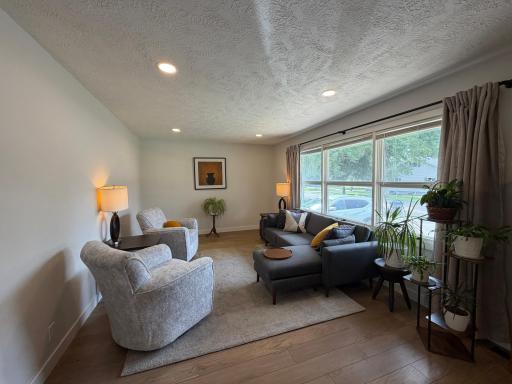 209 E Barck Avenue, Luverne, MN 56156