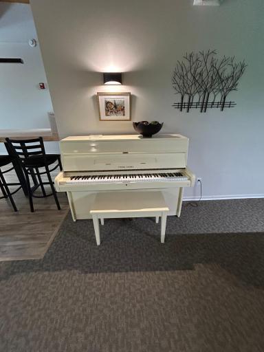 2680 Oxford Street N, 140, Saint Paul, MN 55113