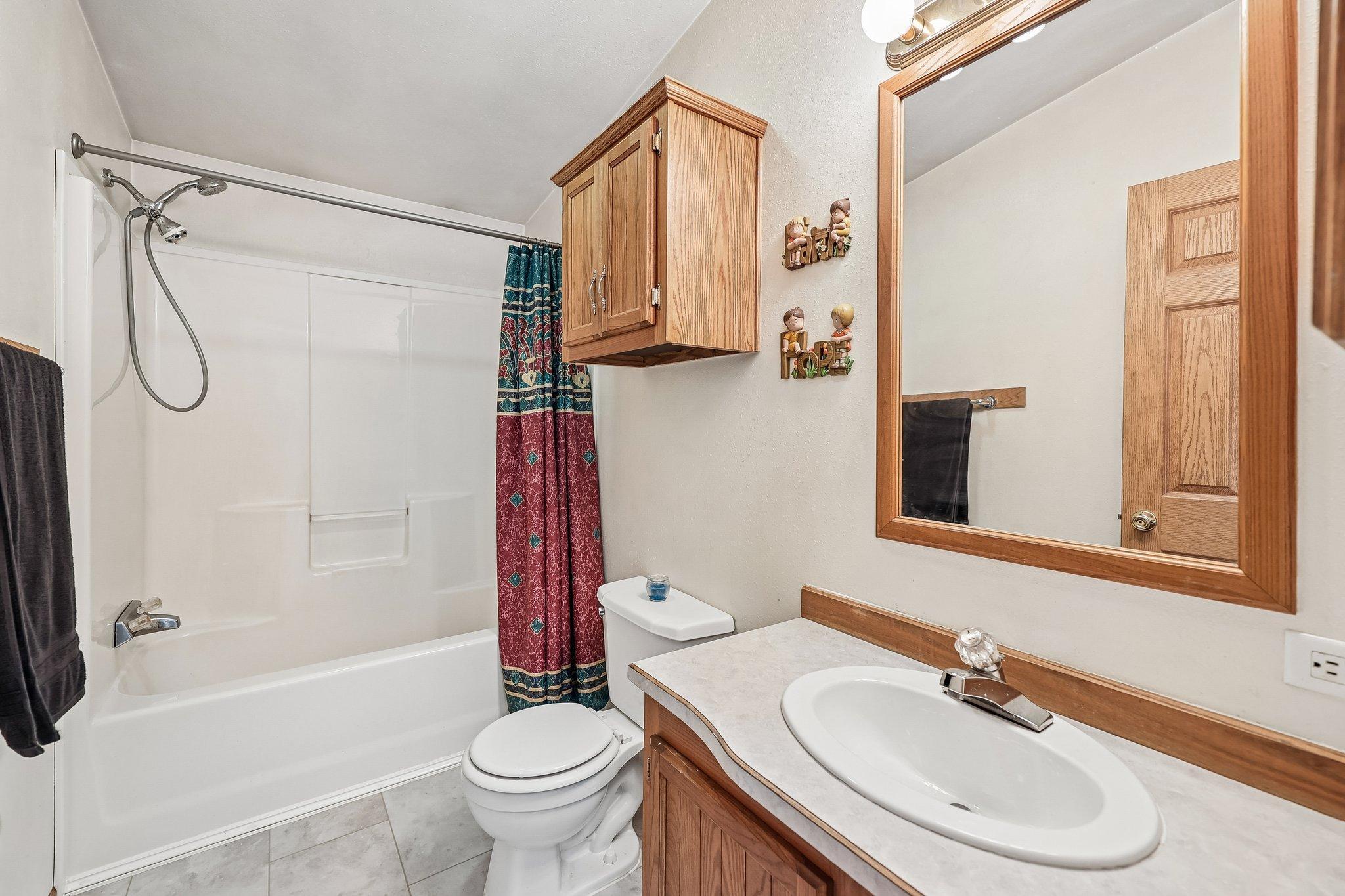 35-web-or-mls-Jasper St NW-S1407-031.jpg