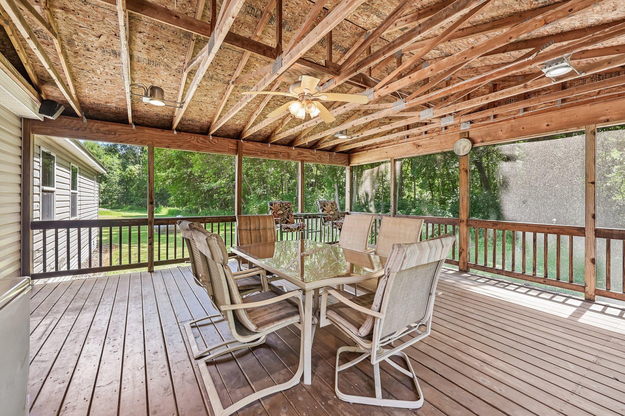 45-web-or-mls-Jasper St NW-S1407-039.jpg