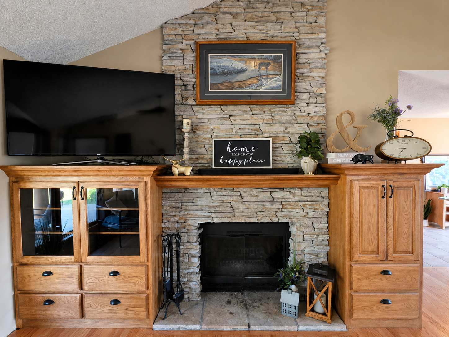 Living Room Wood Fire Place Main Level