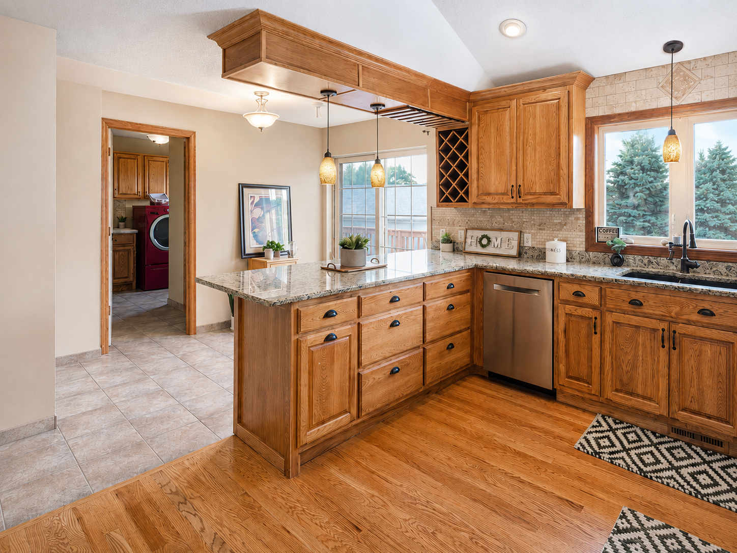 Kitchen Main Level