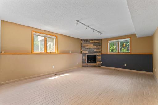 826 Northland Place NE, Rochester, MN 55906