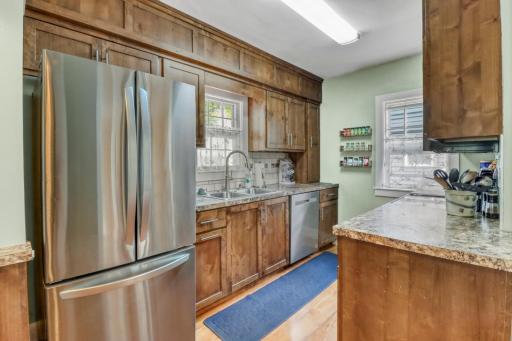 415 12th Street N, Moorhead, MN 56560