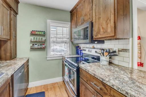 415 12th Street N, Moorhead, MN 56560