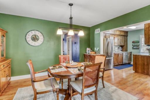 415 12th Street N, Moorhead, MN 56560