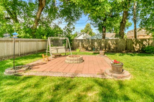 415 12th Street N, Moorhead, MN 56560