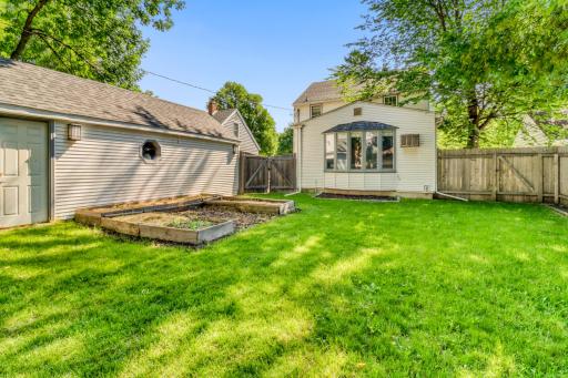 415 12th Street N, Moorhead, MN 56560