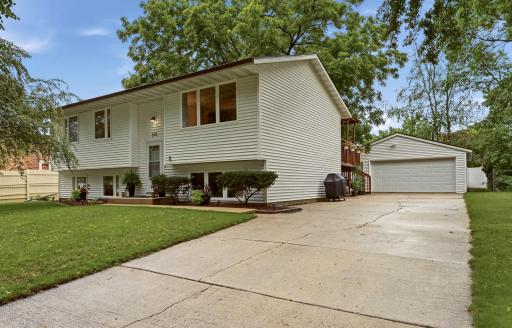 510 16 1/2 Street SE, Rochester, MN 55904