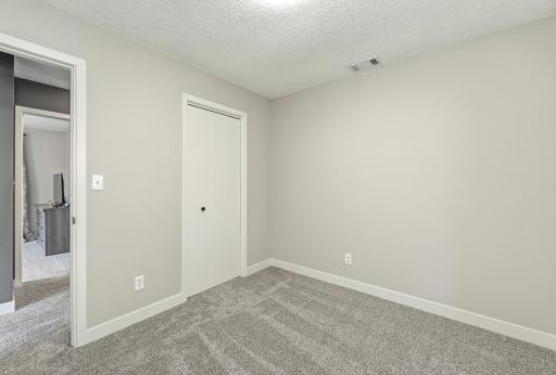 510 16 1/2 Street SE, Rochester, MN 55904