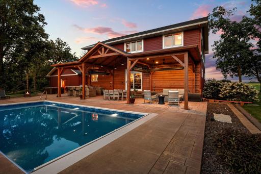 25551 885th Avenue, Austin, MN 55912