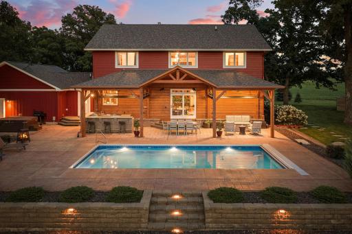 25551 885th Avenue, Austin, MN 55912