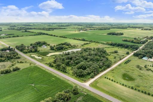 25551 885th Avenue, Austin, MN 55912
