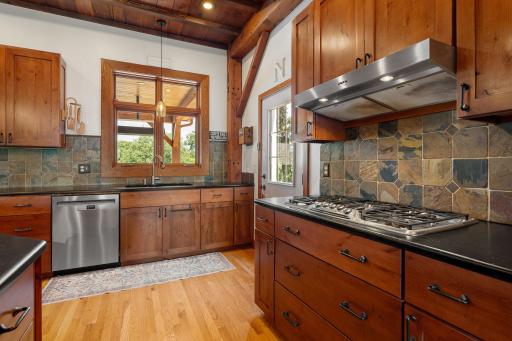 25551 885th Avenue, Austin, MN 55912