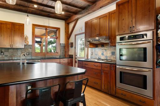 25551 885th Avenue, Austin, MN 55912