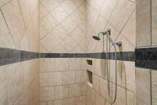 25551 885th Avenue, Austin, MN 55912
