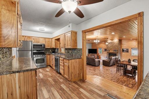 804 6th Avenue SE, Pipestone, MN 56164