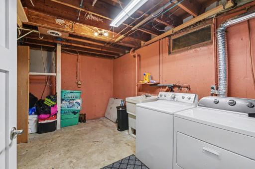 804 6th Avenue SE, Pipestone, MN 56164