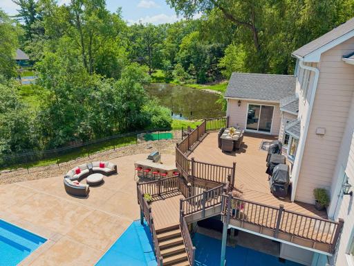 2012 Pine Ridge Drive, West Saint Paul, MN 55118