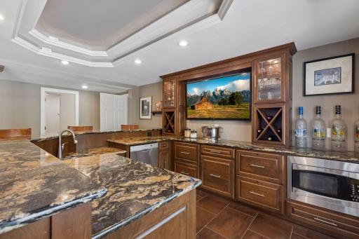 2012 Pine Ridge Drive, West Saint Paul, MN 55118