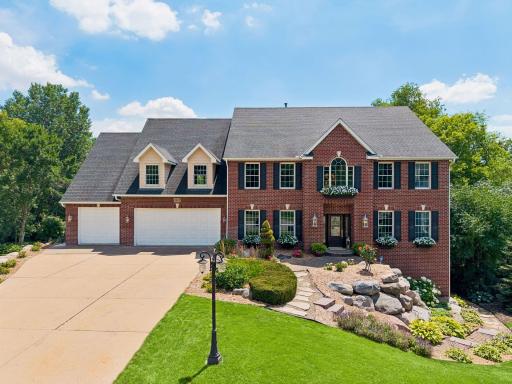 2012 Pine Ridge Drive, West Saint Paul, MN 55118