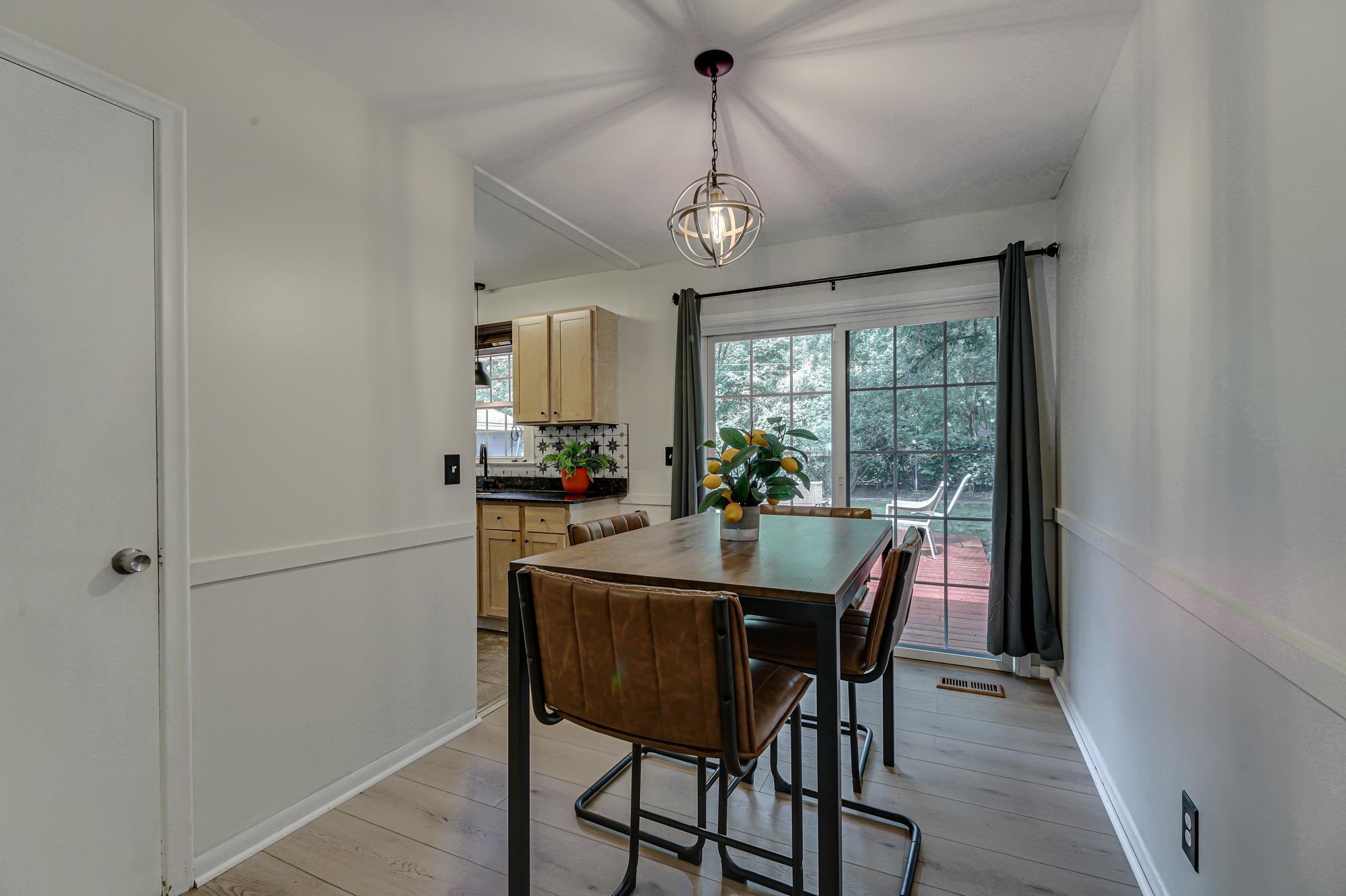 Dining-Room.jpg