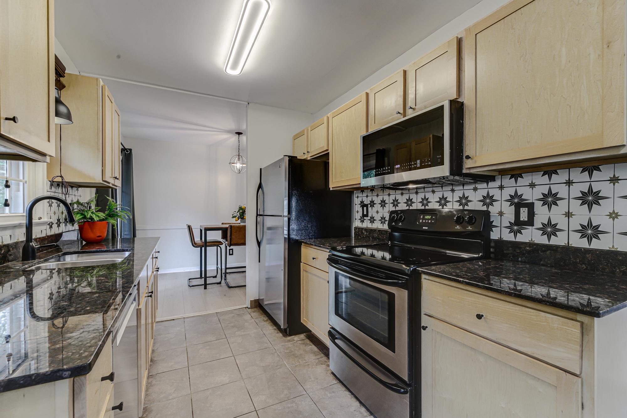 Kitchen-3.jpg