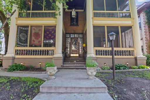 2445 Aldrich Avenue S, Minneapolis, MN 55405