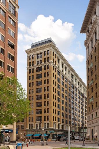 350 Saint Peter Street, 908, Saint Paul, MN 55102
