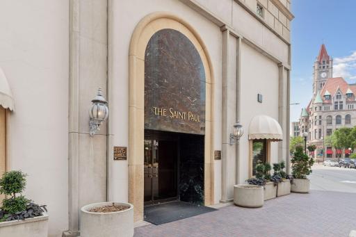 350 Saint Peter Street, 908, Saint Paul, MN 55102
