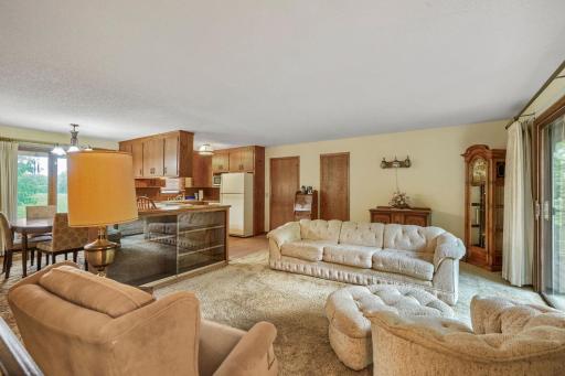 13151 Highway 13 S, Savage, MN 55378