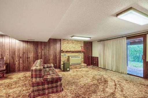 13151 Highway 13 S, Savage, MN 55378