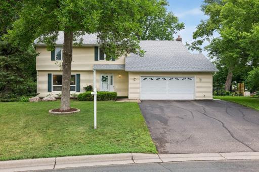 7840 W 100th Street, Minneapolis, MN 55438