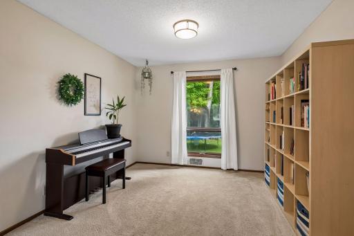 7840 W 100th Street, Minneapolis, MN 55438