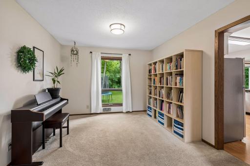 7840 W 100th Street, Minneapolis, MN 55438