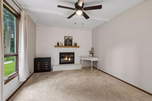 7840 W 100th Street, Minneapolis, MN 55438