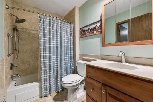 7840 W 100th Street, Minneapolis, MN 55438