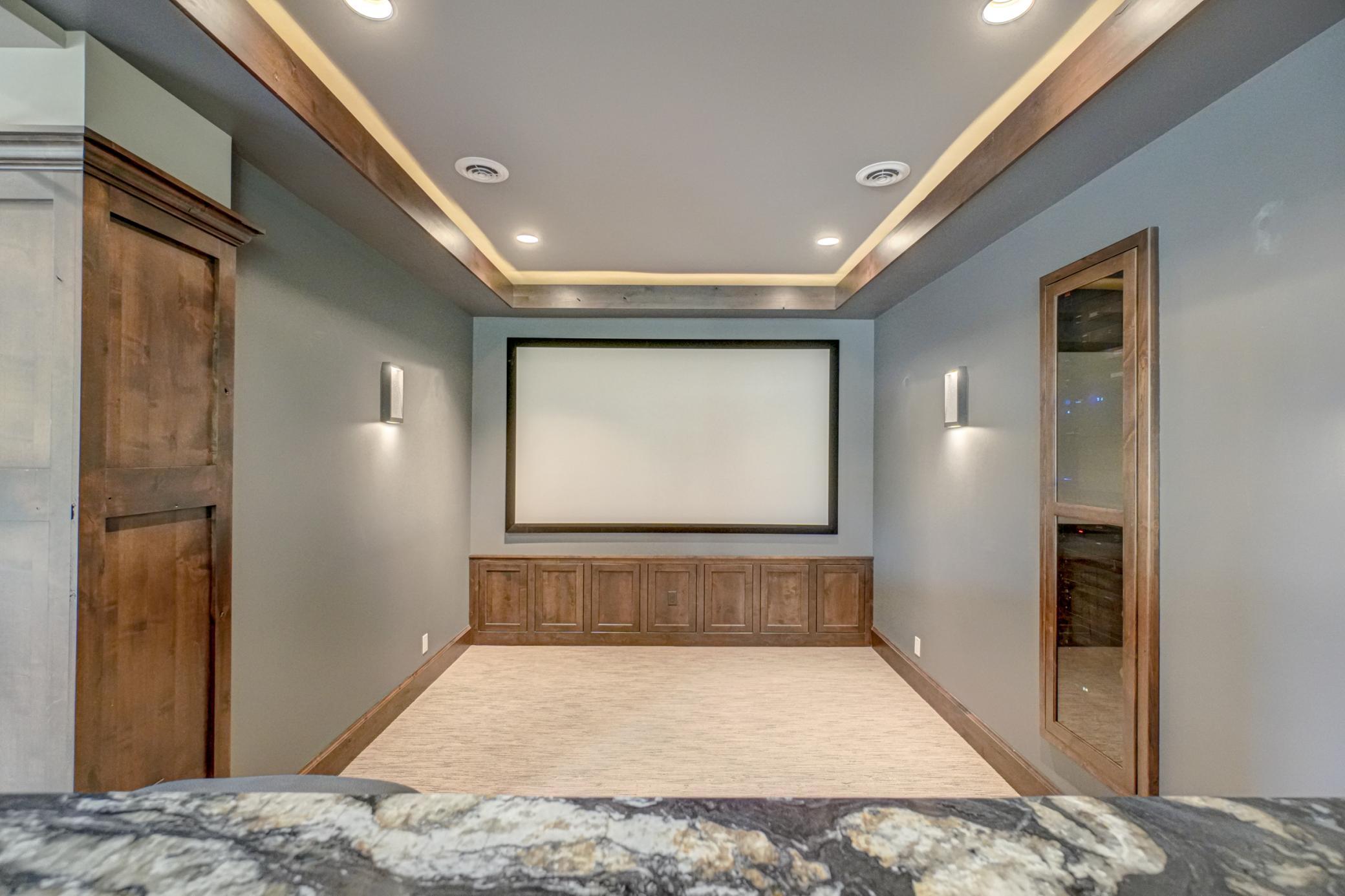 12639 20th St N-96.jpg