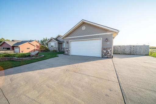 580 Canyon Lane NW, Eyota, MN 55934