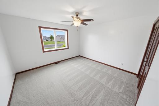 580 Canyon Lane NW, Eyota, MN 55934