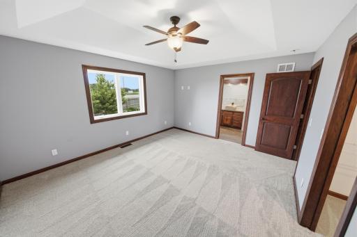 580 Canyon Lane NW, Eyota, MN 55934