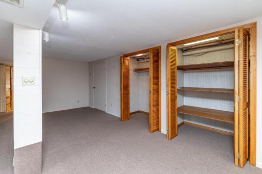 2309 W 95th Street, Bloomington, MN 55431
