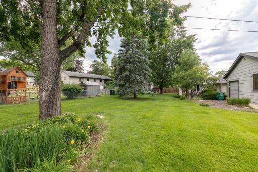 2309 W 95th Street, Bloomington, MN 55431