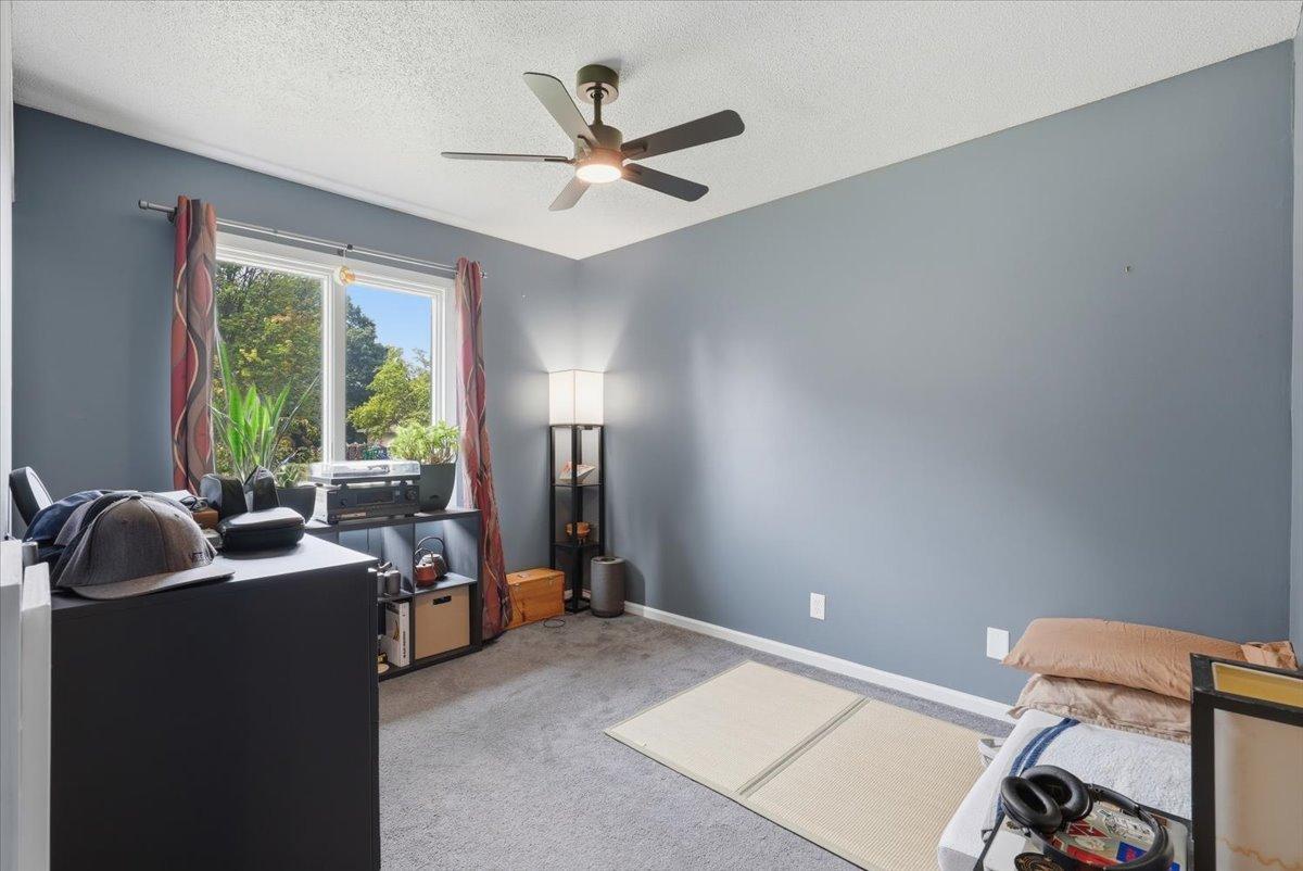 11-Bedroom 1.jpg