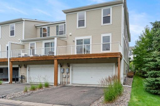 47-web-or-mls-868 Ledgestone Dr-231.jpg