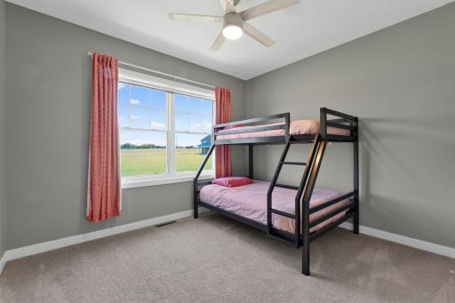5490 College View Road E, Rochester, MN 55904