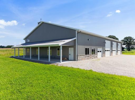 5490 College View Road E, Rochester, MN 55904