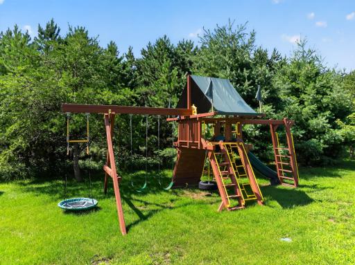 5490 College View Road E, Rochester, MN 55904