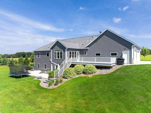 5490 College View Road E, Rochester, MN 55904